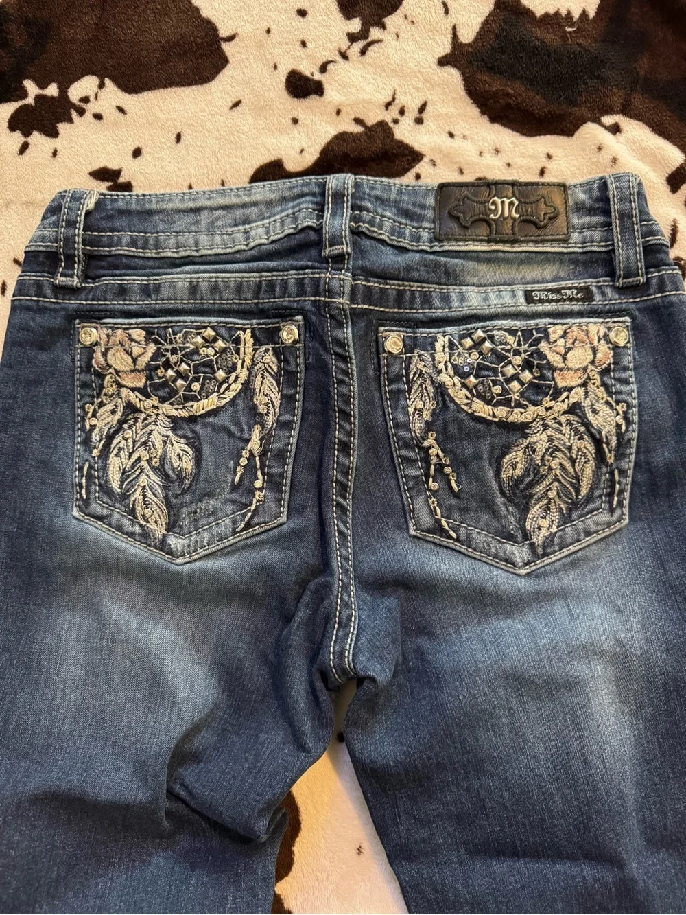 Miss Me Blue Boot Cut Jeans with Cream Embroidered Pocket - Picture 2 of 6